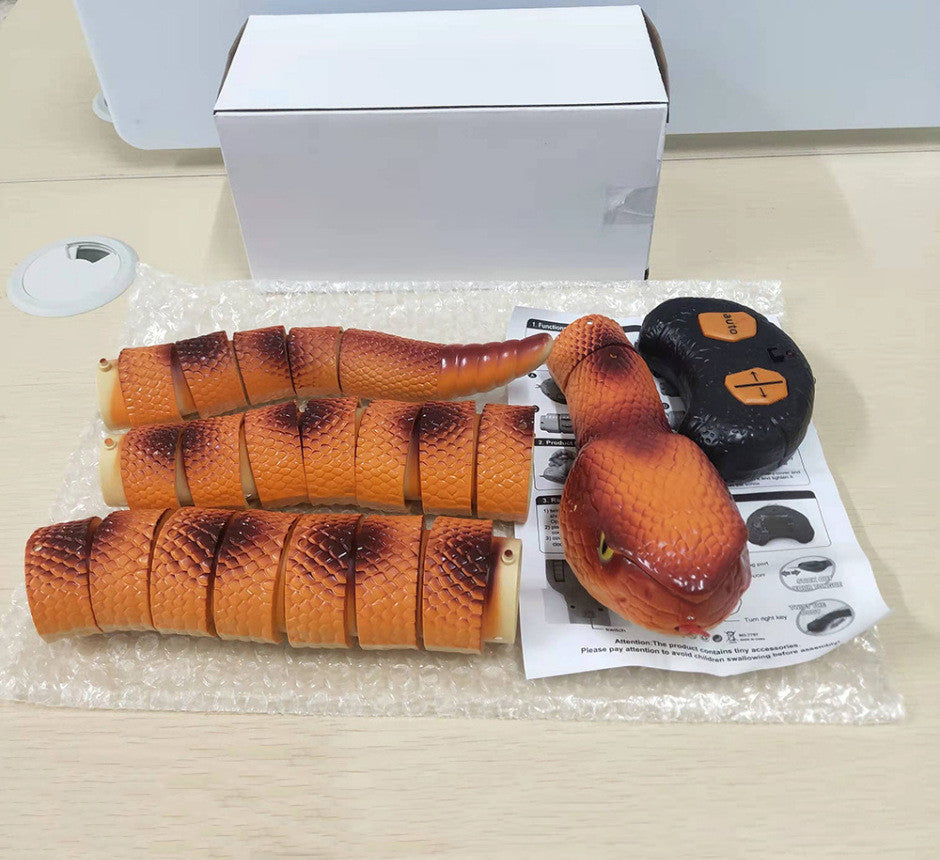 Giocattolo automatico a serpente con sensore per animali domestici