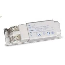 TRANSFORMADOR 50w 12v (120x43x40mm)