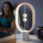 Candeeiro de equilíbrio com interruptor magnético Magilum InnovaGoods
