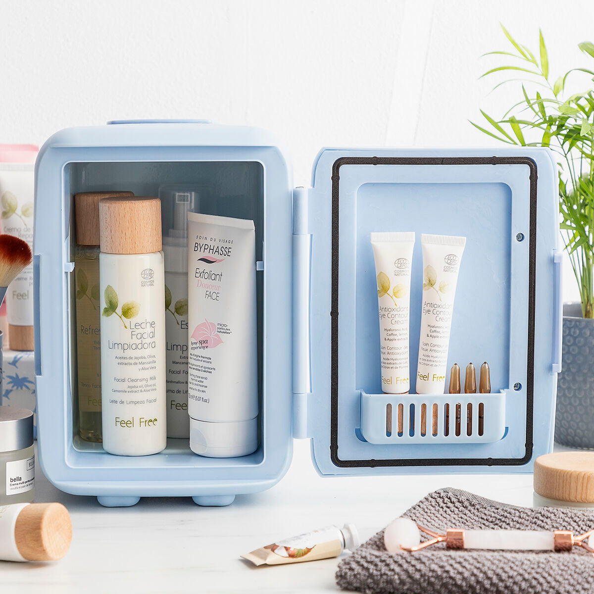 Frecos InnovaGoods minikøleskab til kosmetik, 4 L